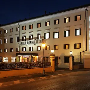 Doriguzzi 3*, Feltre Italien