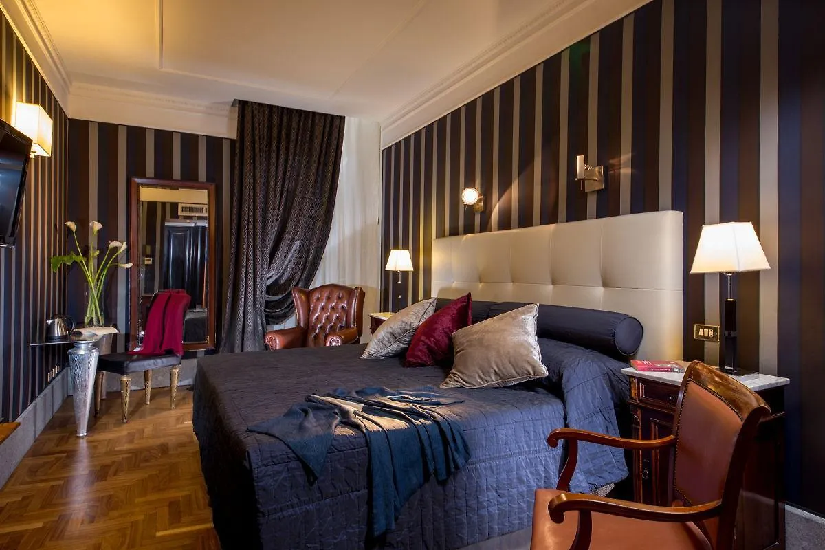 7 Inn Spanish Steps Rome Guest house